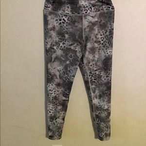 LADIES LEOPARD PRINT YOGA PANTS